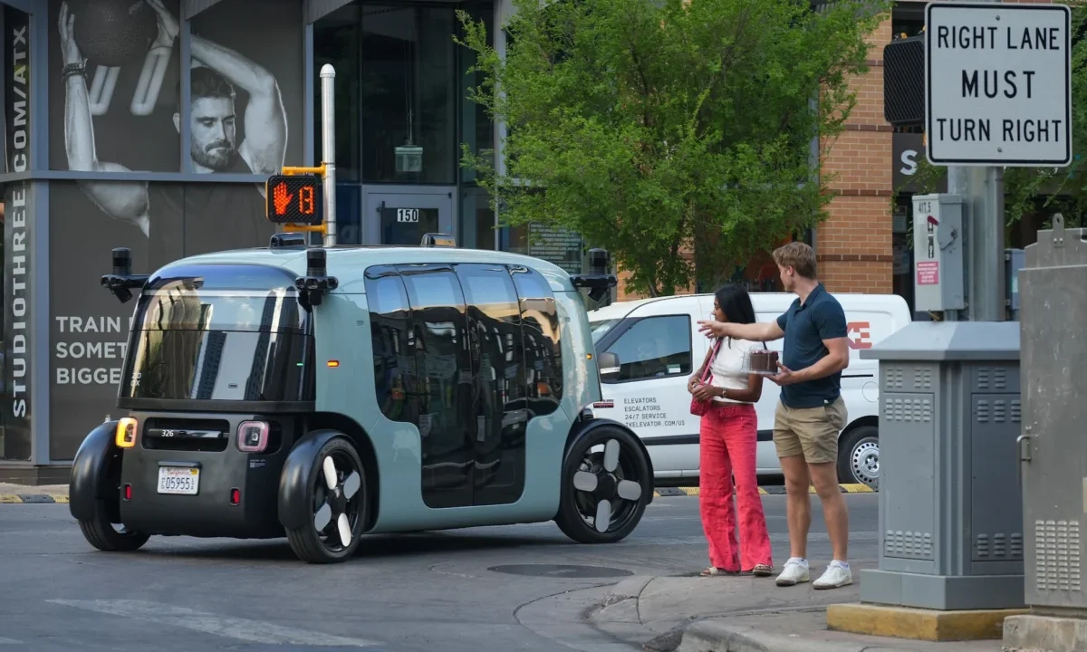 The Dual-Speed Future of Mobility: Federal Acceleration, Local Friction, and the Great EV Discourse Shift
