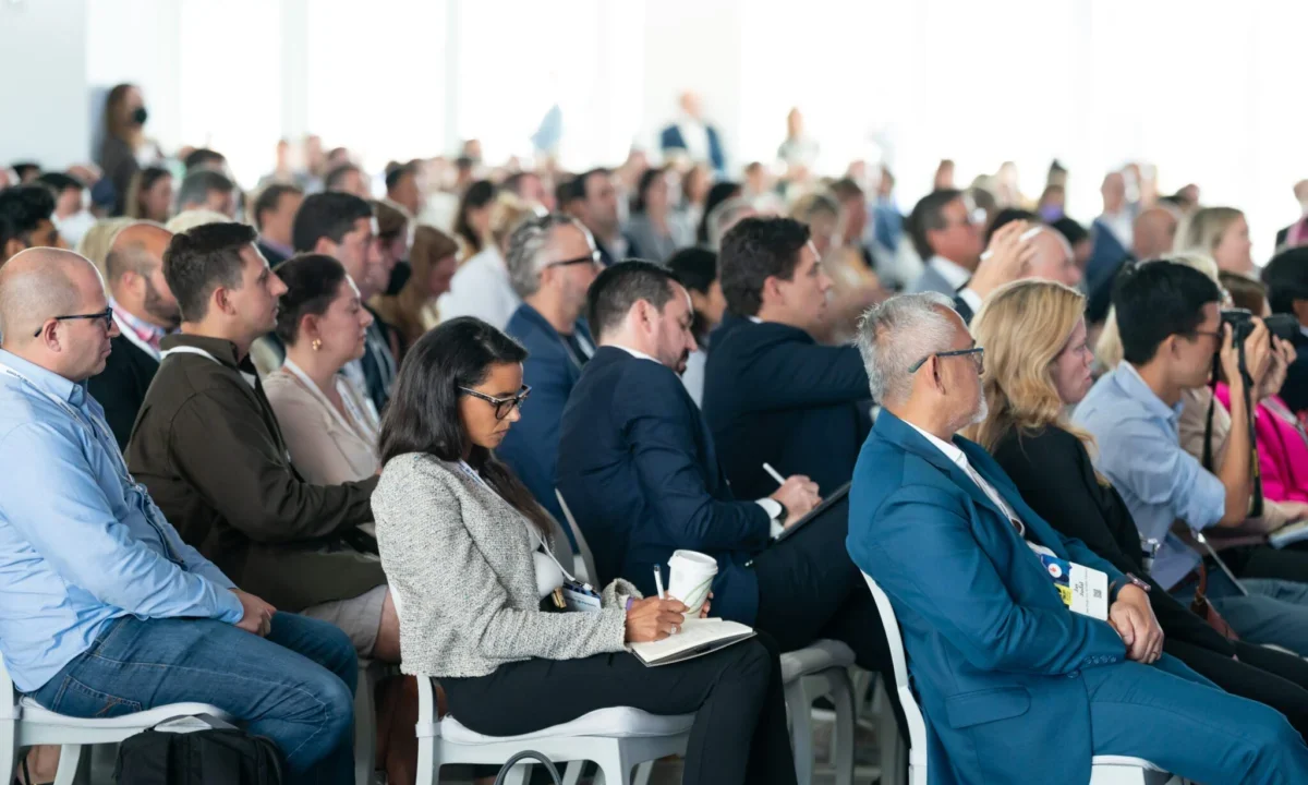 The Live Event Paradigm: How "Live Tourism" is Rewriting the Global Travel Playbook