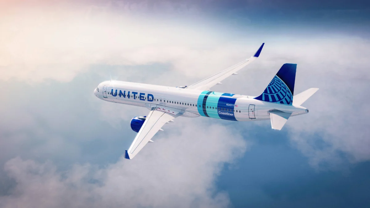 United Airlines Doubles Down on Premium Strategy Amid Fuel Price Volatility