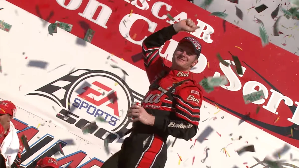 The Golden Era of Stock Car Racing: Revisiting the 2001 NASCAR Season Through Restored HD Footage